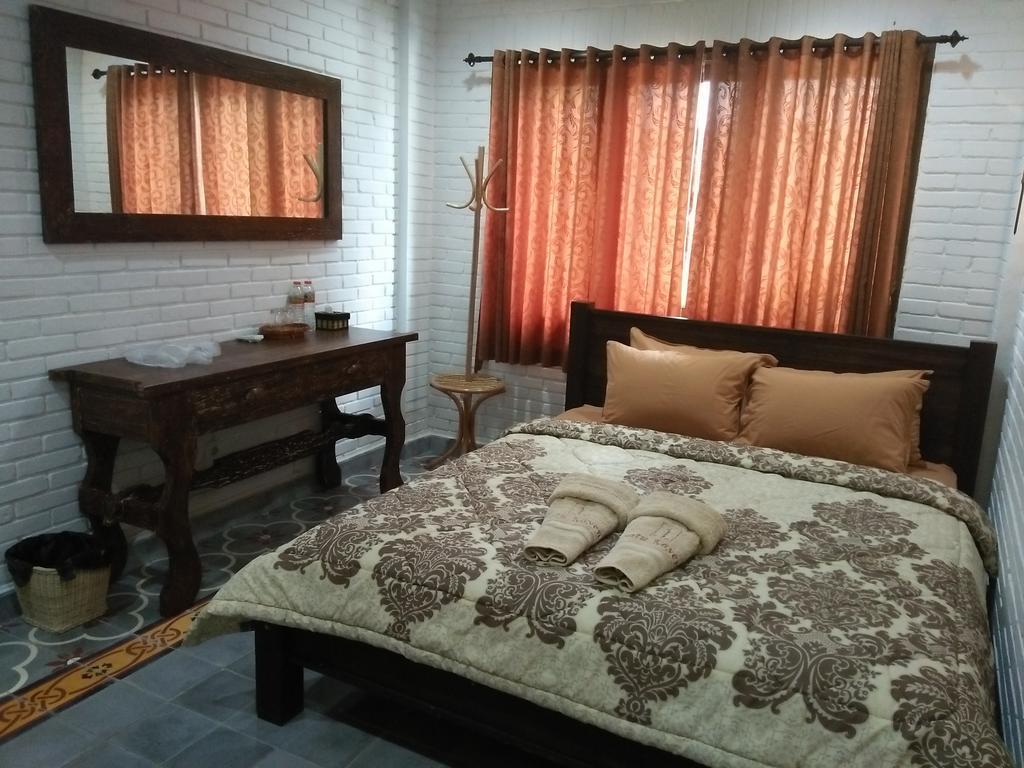 Satu Kayen Guest House Слеман Экстерьер фото