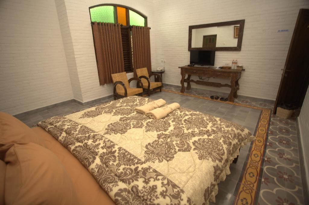 Satu Kayen Guest House Слеман Экстерьер фото