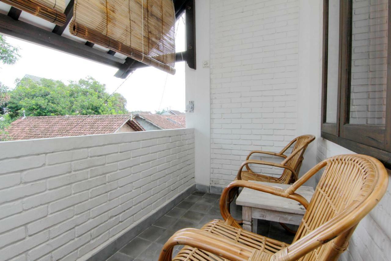 Satu Kayen Guest House Слеман Экстерьер фото